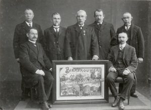 Drie Hoefijzers brewery workers, ca. 1900 - Source: Stadsarchief Breda