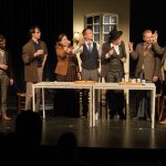 The cast of Simon Mulder's play about Willem Kloos raise their glasses
